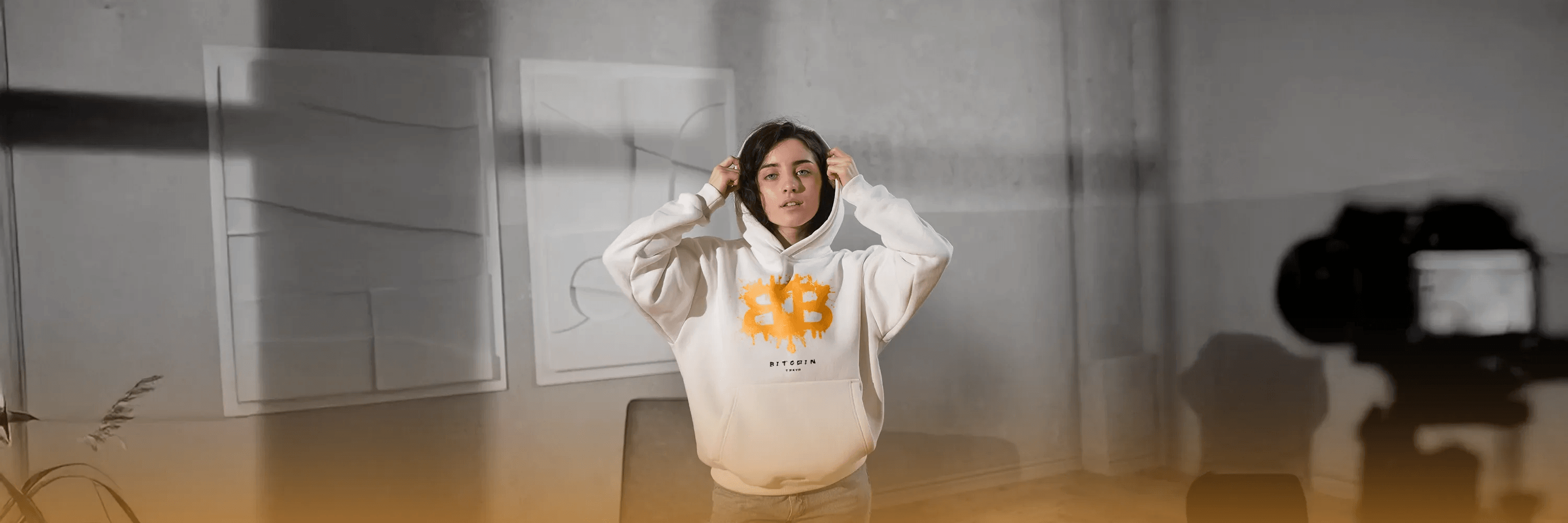 Female model in premium oversized Bitcoin hoodie – CUKIDRIP Hoodie Collection featuring crypto streetwear & exclusive blockchain clothing